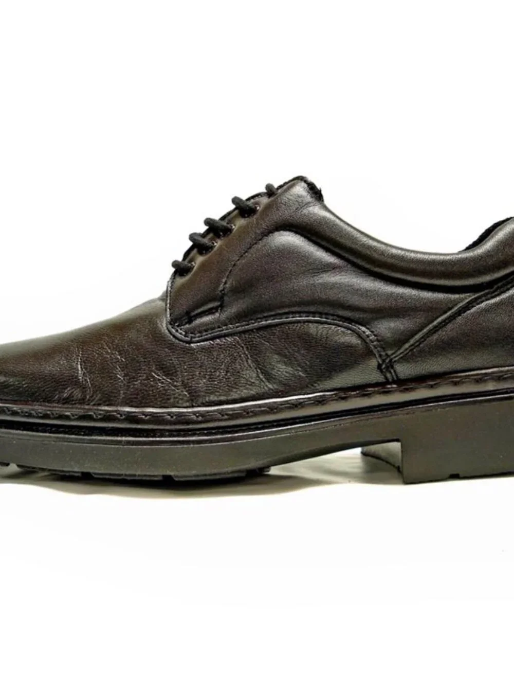 Pinosos Made in Spain black leather